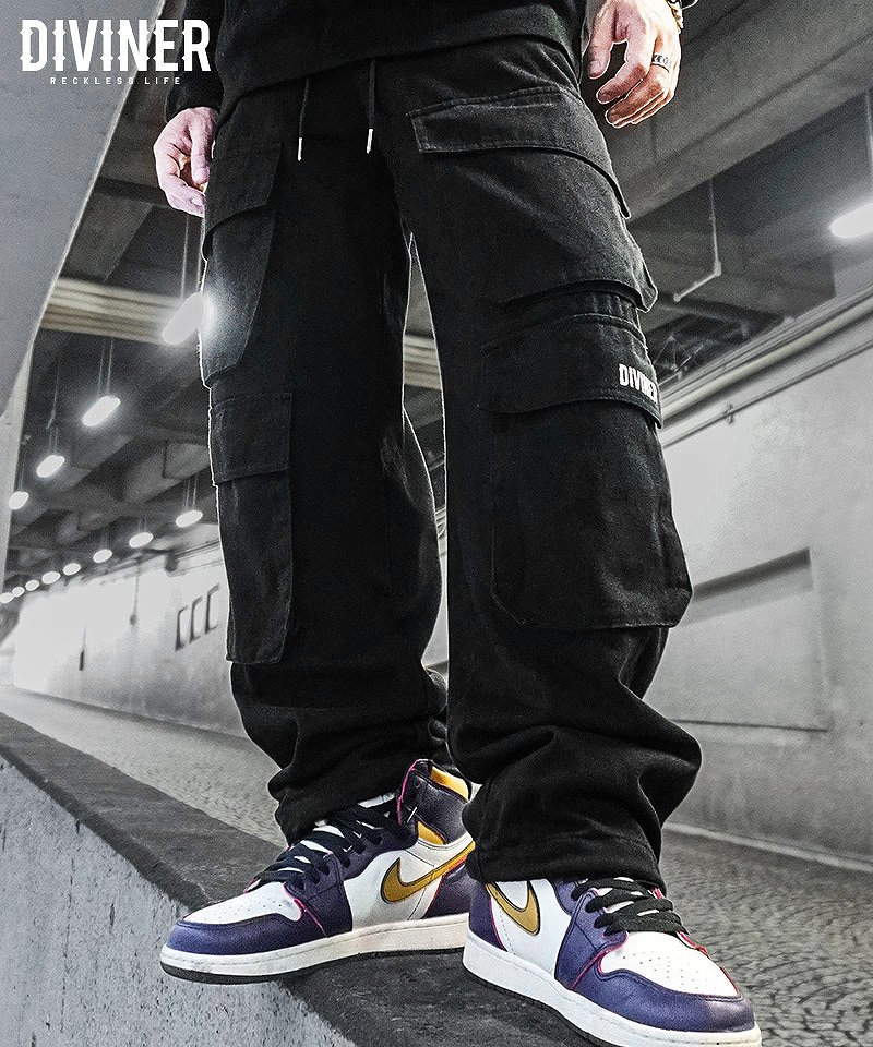 Multi Pocket Wide Cargo Pants
