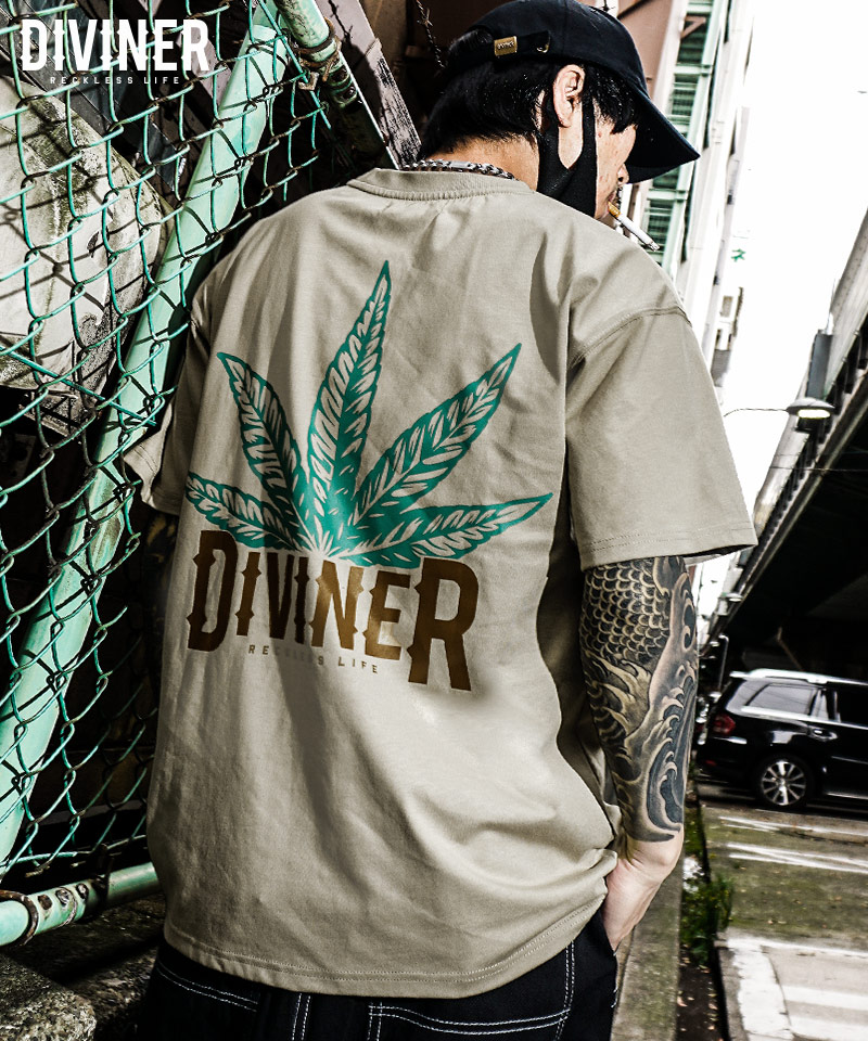 Two Pattern Logo Weed TEE