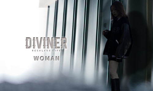 DIVINER Woman