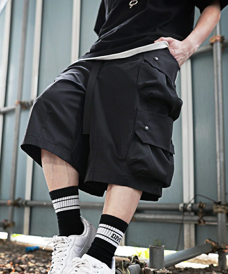 ディバイナー　Erosion 2Way Cargo Shorts/Lサイズ ディバイナー Erosion 2Way Cargo Shorts/Lサイズ - メルカリ