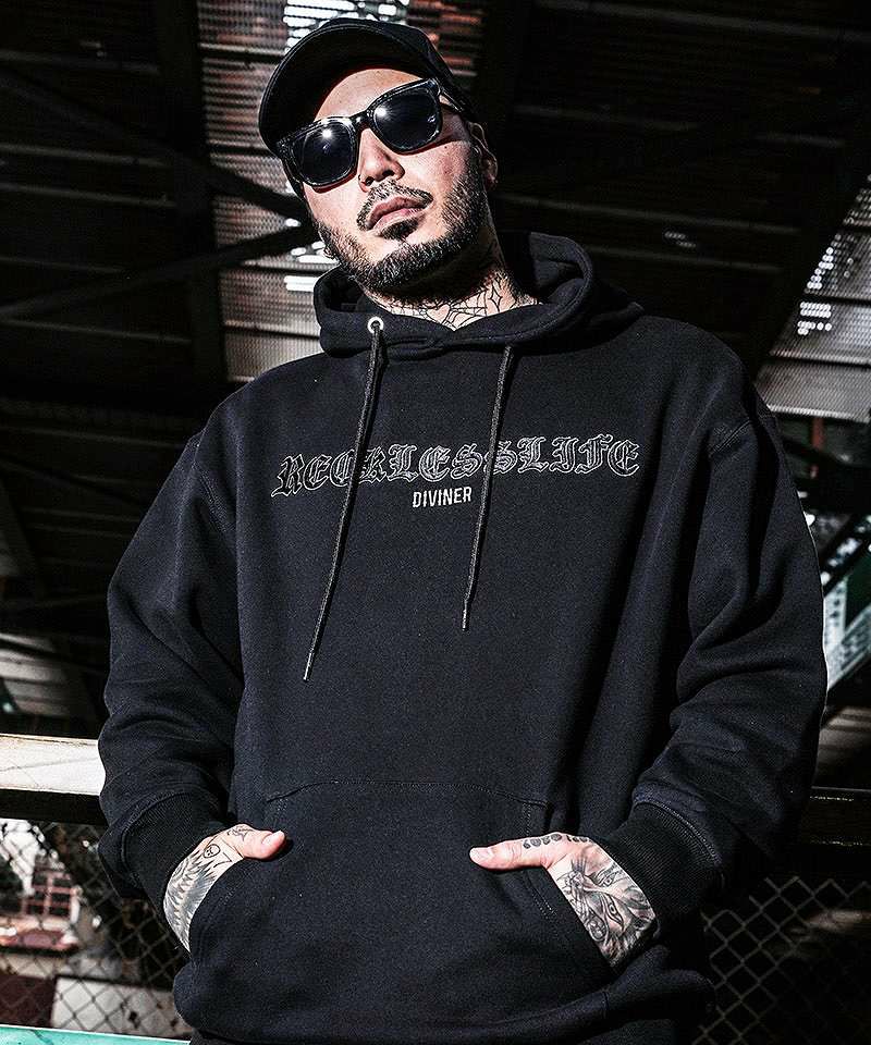 Black Letter】HOODIE トップス パーカー｜【公式】DIVINER 