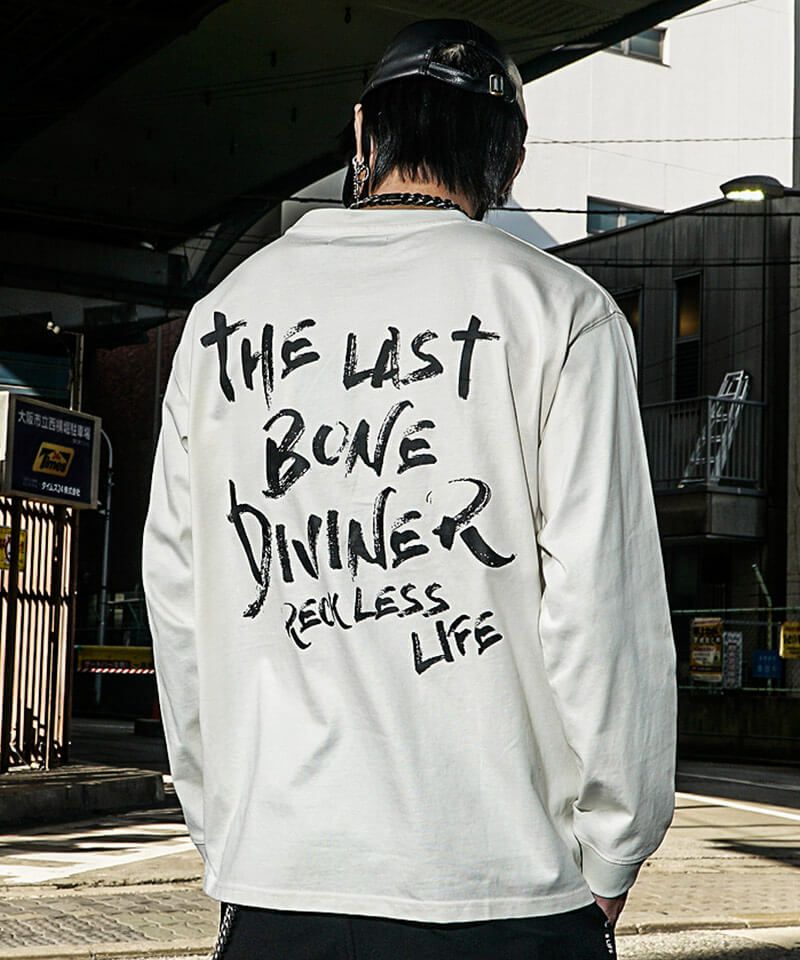 メッセージロゴオーバーサイズ長袖TシャツL/TEE (オフホワイト メッセージロゴオーバーサイズ長袖TシャツL/TEE (オフホワイト