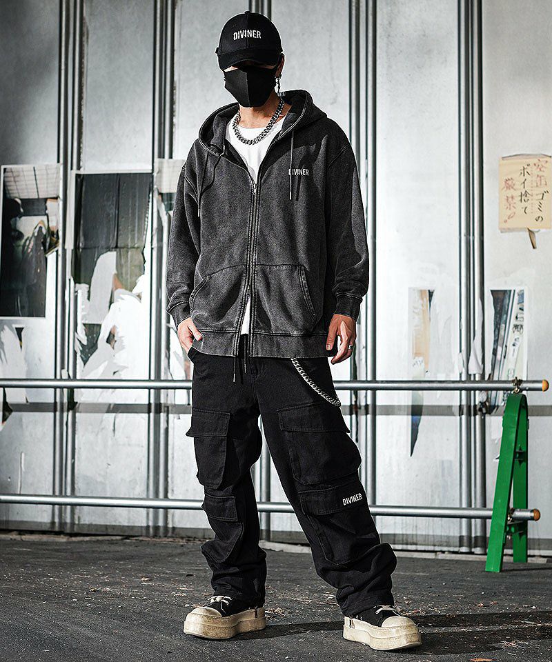 ウォッシュドフーディで作るルーズなストリートコーデ